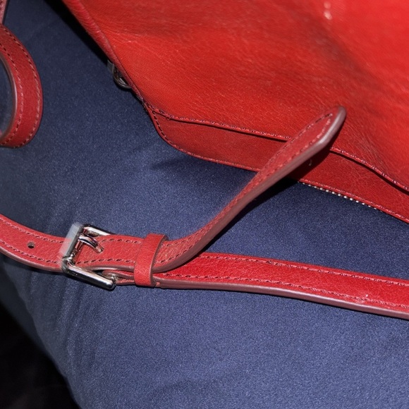 Fossil Sydney Two tone Red double zipper Crossbody Bag - Picture 12 of 13